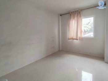 *****ทาวน์เฮ้าส์มือสองย่านกรุงเทพมหานคร ม.มณฑล7 เลียบคลองทวีวัฒนา #หลังมุม เนื้อที่กว้างมากถึง 24.5 ตร.ว. ฟังก์ชัน 4 ห้องนอน 2 ห้องน้ำ 1 ที่จอดรถ แถมฟรี! 2 เครื่องปรับอากาศ บนทำเลเดินทางสะดวก ใกล้รถไฟฟ้าสายสีน้ำเงิน "สถานีหลักสอง"…